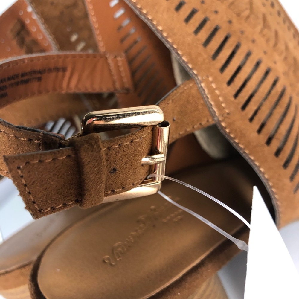 Universal Thread Brown Suede Peep Toe Stacked Blo… - image 4